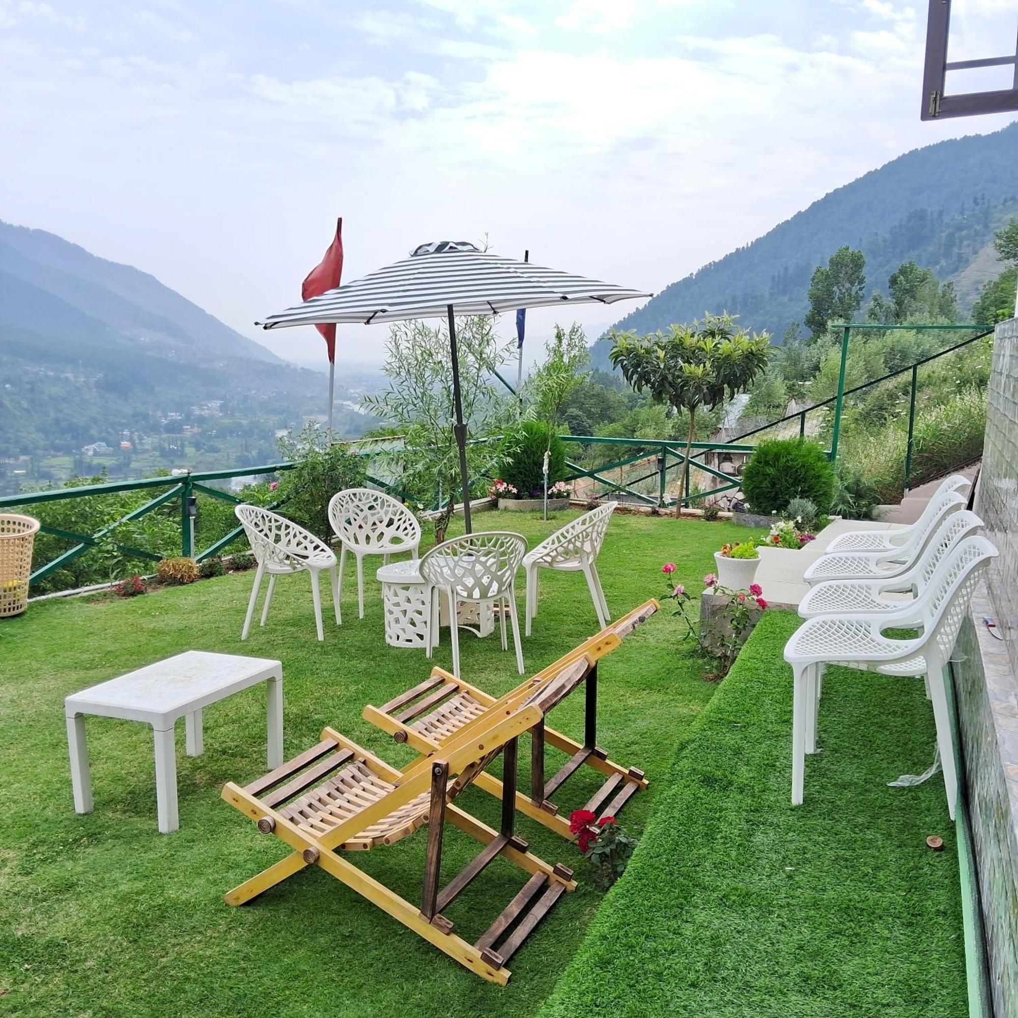 Cliff Cottage Pahalgam, Kashmir Batakut ภายนอก รูปภาพ