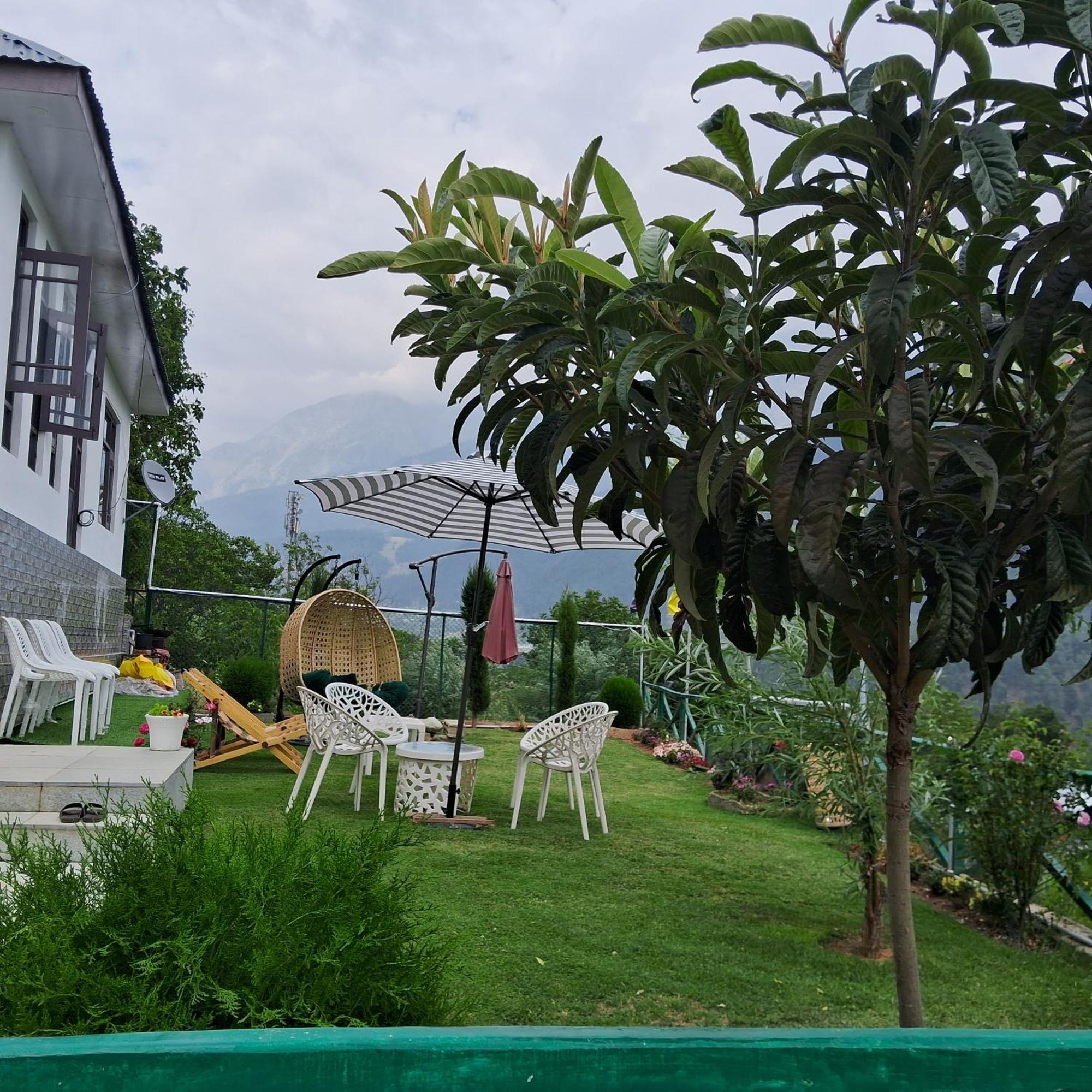 Cliff Cottage Pahalgam, Kashmir Batakut ภายนอก รูปภาพ
